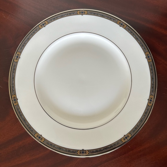 NIB Lenox Vintage Jewel 5-Piece Fine Bone China Dinner Set Collectible - Picture 9 of 16